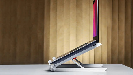 Laptop Docks & Stands
