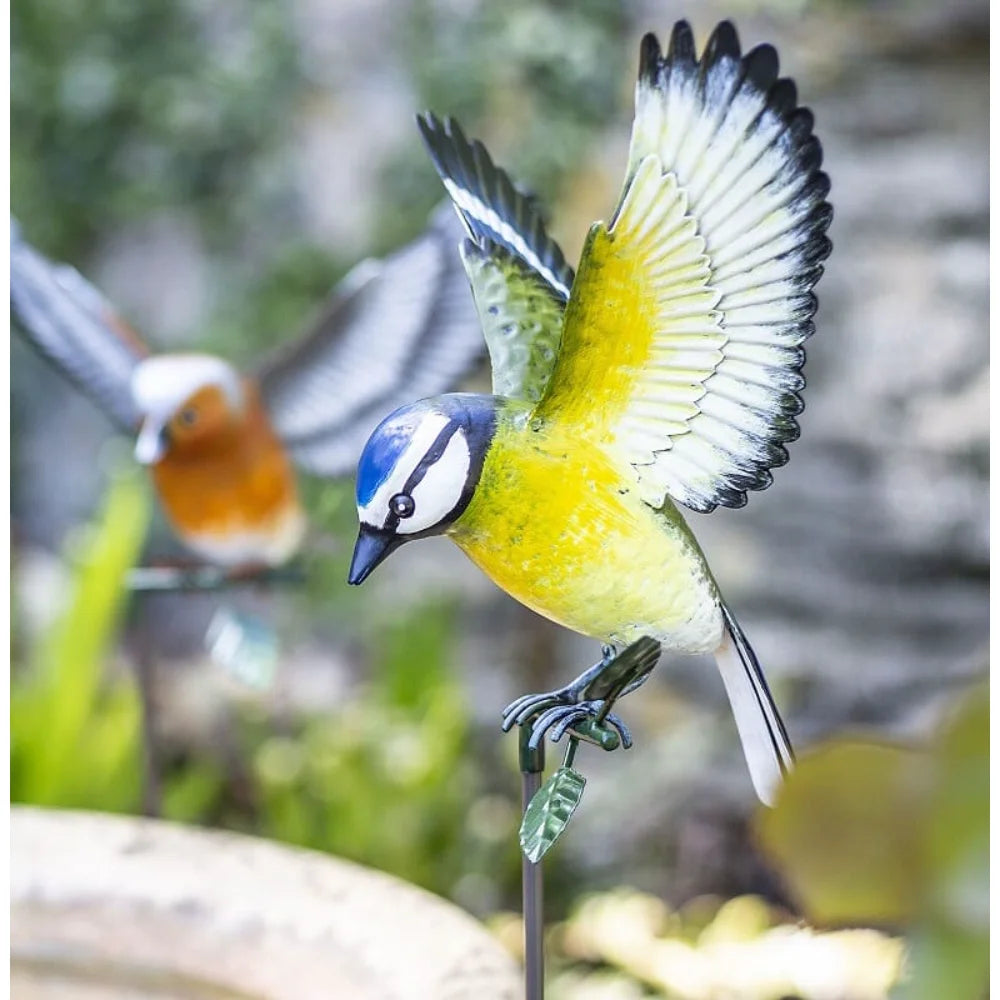 BYFT012106 La Hacienda Metal Inquisitive Blue Tit on Stake A.webp