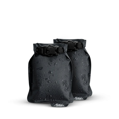 BYFT012135 Matador FlatPak Soap Bar Case Charcoal C.webp