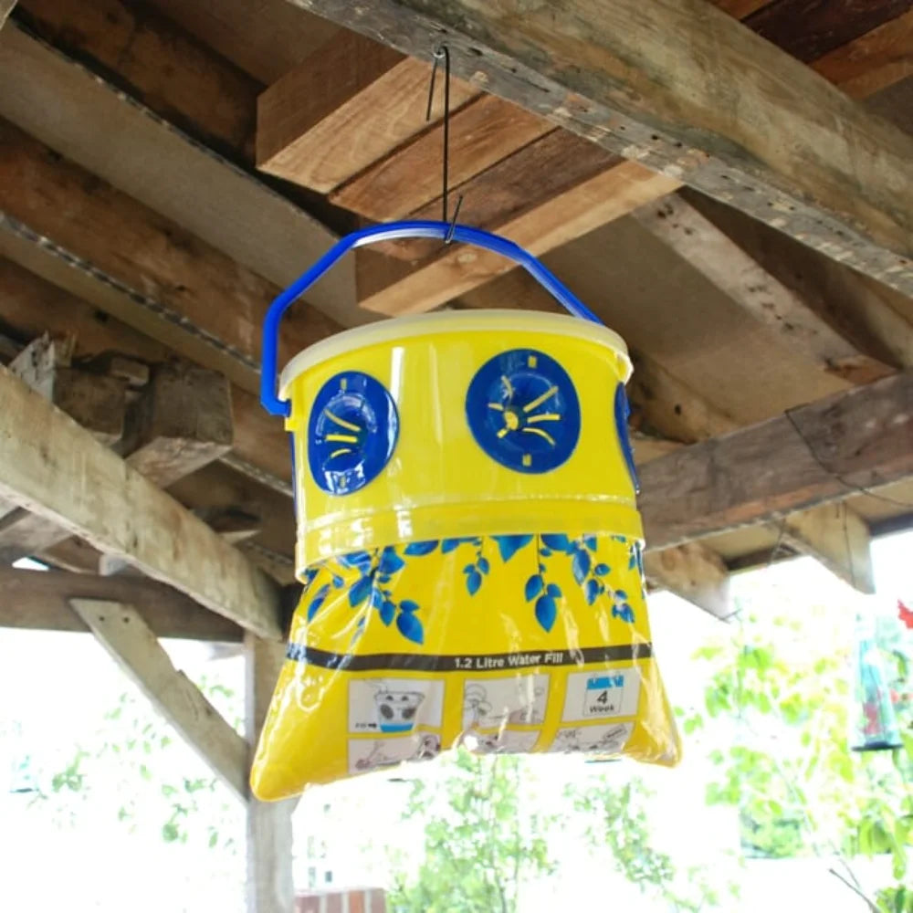 BYFT012449 STV Ready Baited Ultimate Outdoor Fly Trap C.webp