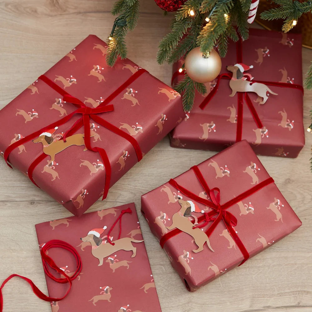 Merry Everything Festive Sausage Dog Gift Wrap Kit