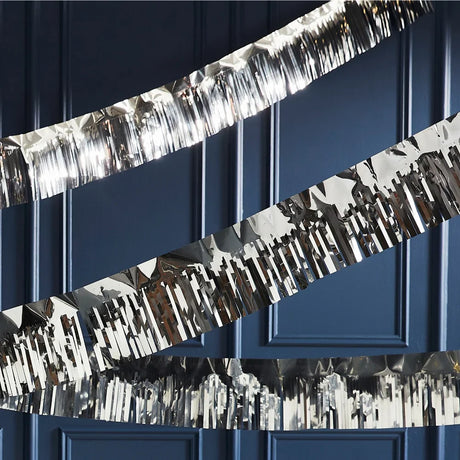 Pop The Bubbly Fringe Foil Garland
