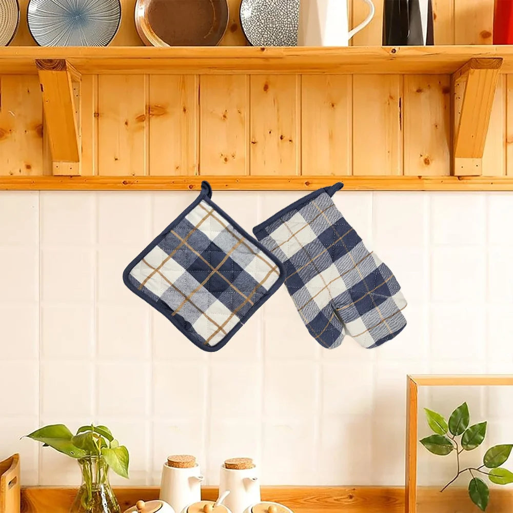 BYFT Orchard Cotton Gloves & Pot Holder Set - Navy Blue & Caramel Checks Heat Resistant