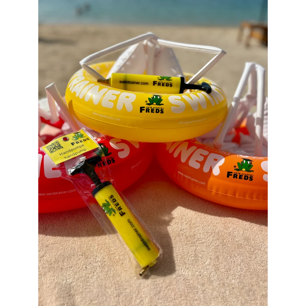 BYFT021065 Fred Hand Pump Set of 01 B.webp