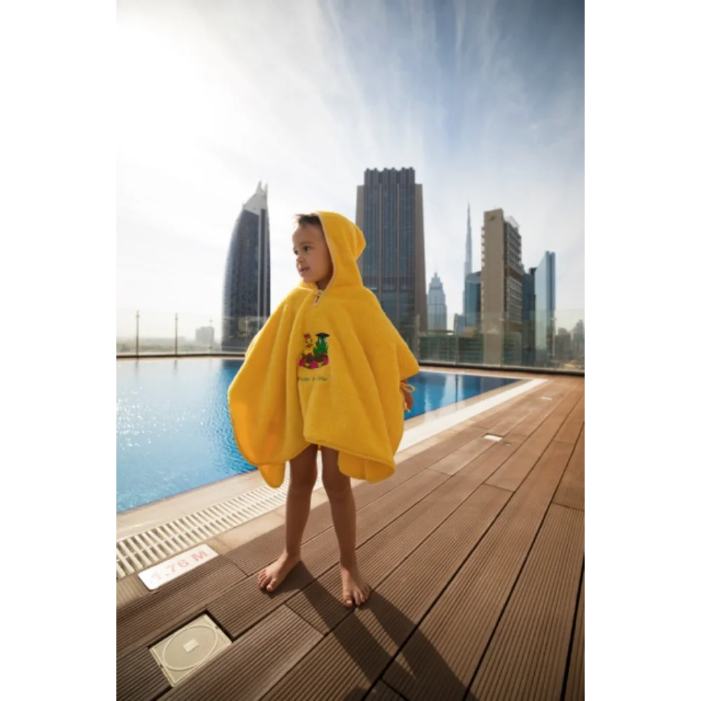 BYFT021071 Freds Poncho Gelb Yellow Set of 01 G.webp
