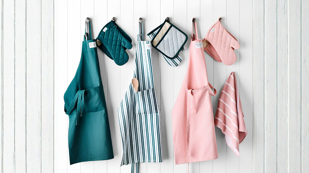 From Home Cook to Head Chef: Why the Right Apron Transforms Your Kitchen Experience