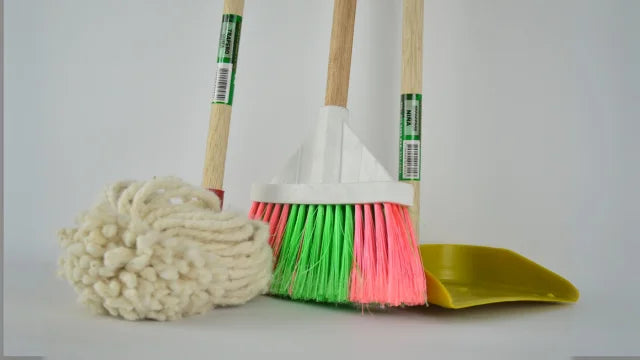 Cleaning Brushes, Mops & Accessories
