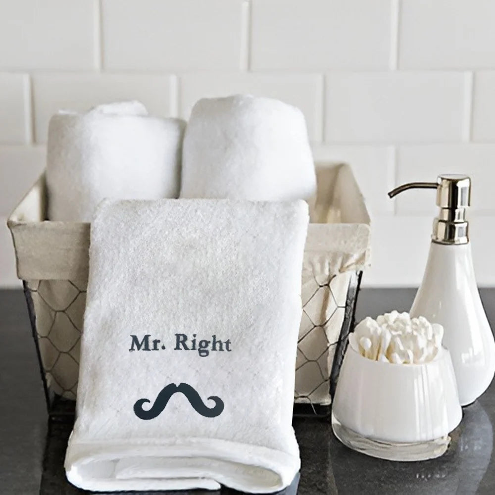 منشفة قطنية مخصصة من BYFT مطرزة خصيصًا لك - تصميم Mr. Right، تطريز عالي الجودة، مثالية للهدايا