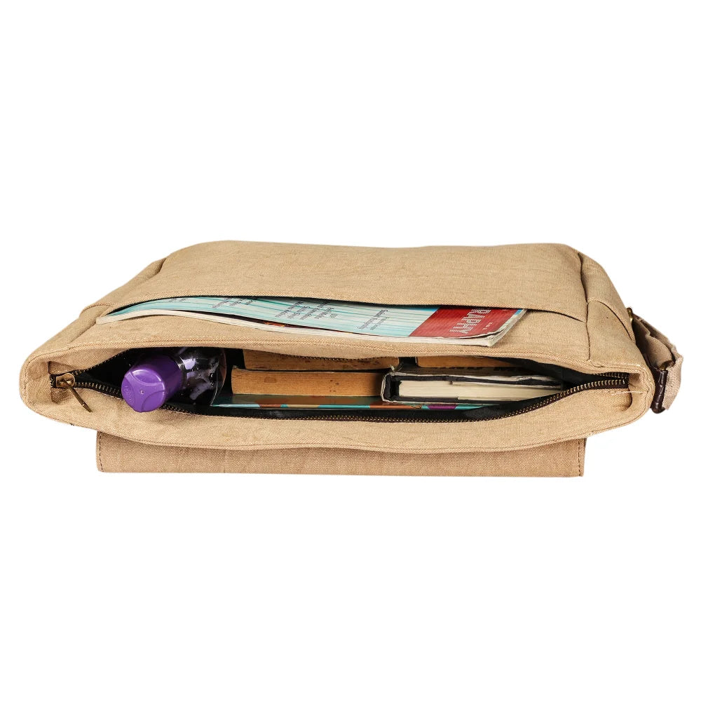 BYFT003505 TARTARUS Messenger Bags Cream Set of 1 C.webp