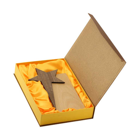 BYFT004207 Star Design Wooden Trophy Natural Wood Set of 1 C.jpg