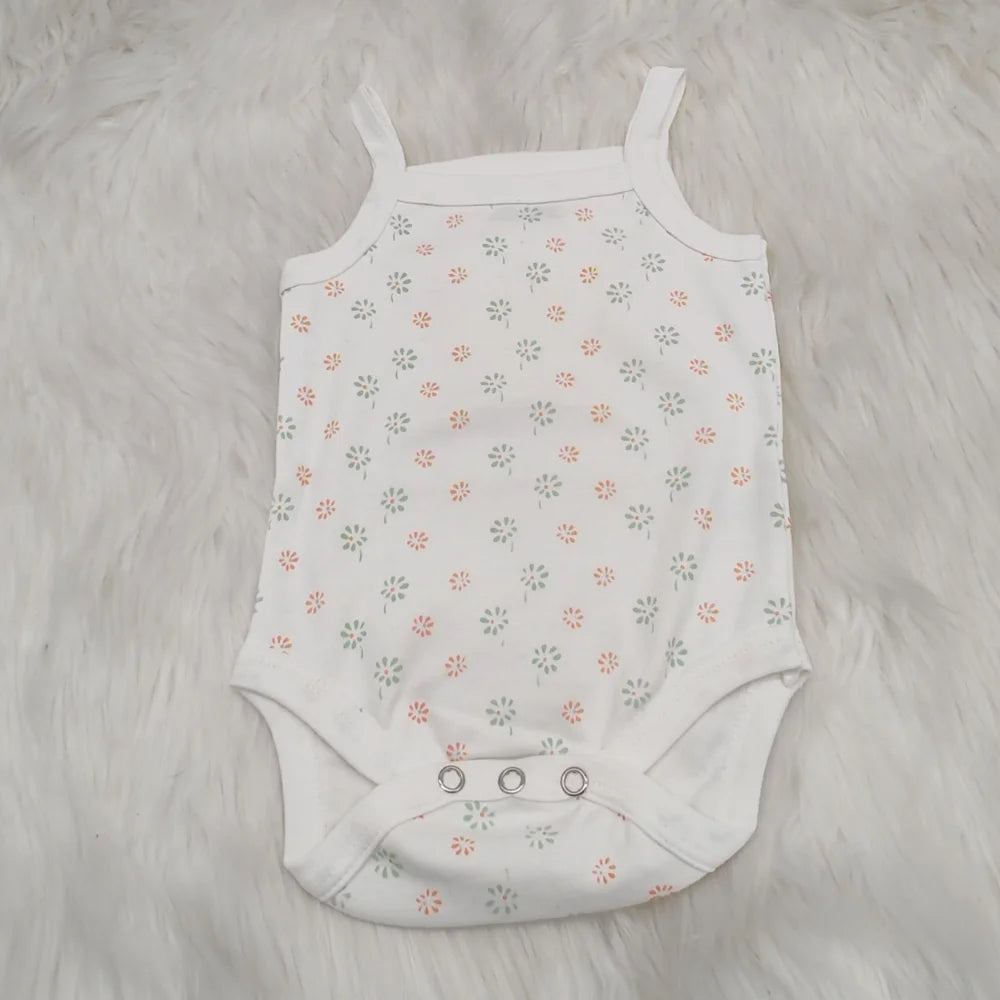 BYFT Baby Girl Welcome Hamper Flat Tray | Cotton Towels, Baby Romper & Essentials Gift Set