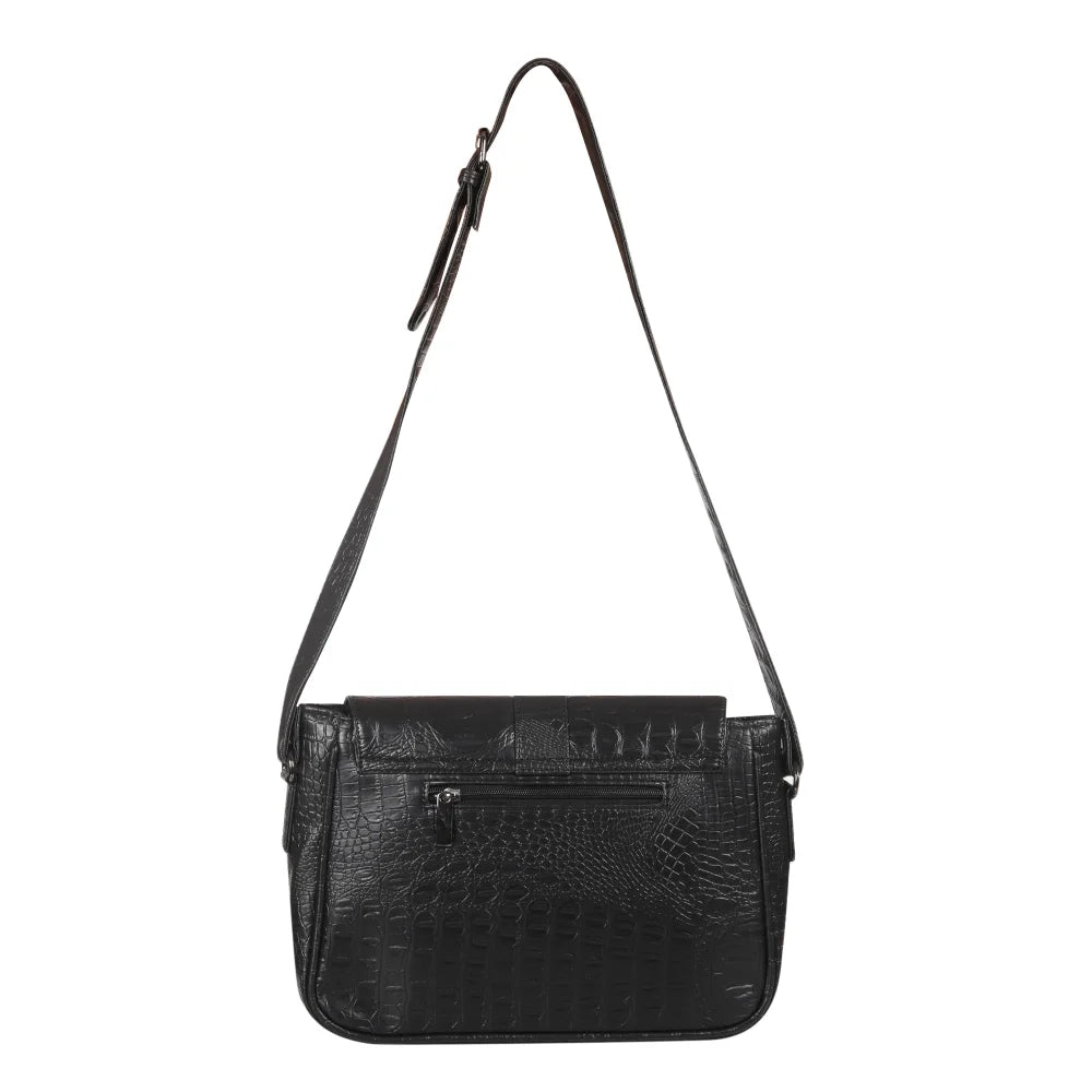 BYFT008265 Mounthood MEDUSA LADIES HAND BAG Black Set of 1 B.webp