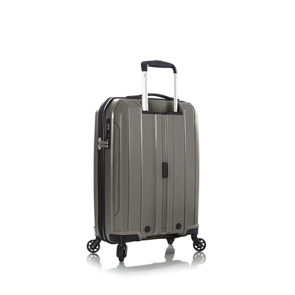 BYFT011783 Heys Maximus 4W Trolley 56cm Grey B.webp