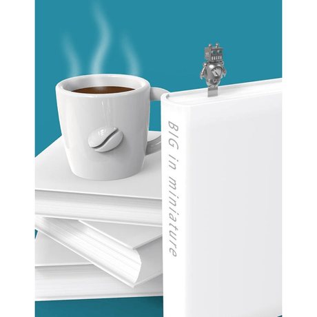 BYFT012918 METALMORPHOSE MTM BOOKMARK Robot Silver Zinc Alloy Set of 1 MTMB249 02 C.png