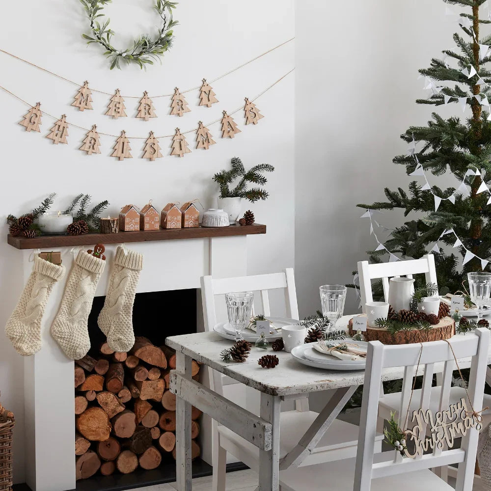 Let It Snow Merry Christmas Wooden Confetti