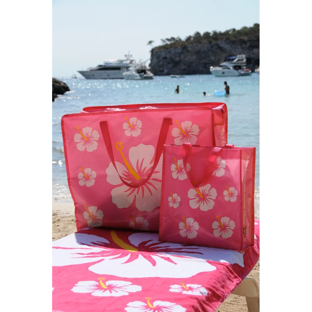 BYFT021064 Freds Pink Hibiscus Flower Beach Towel Velour Set of 01 B.webp