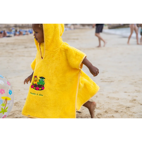 BYFT021071 Freds Poncho Gelb Yellow Set of 01 M.webp