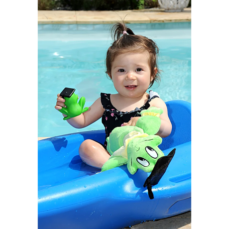 BYFT021074 Freds Squeaking Frog Set of 01 O.webp