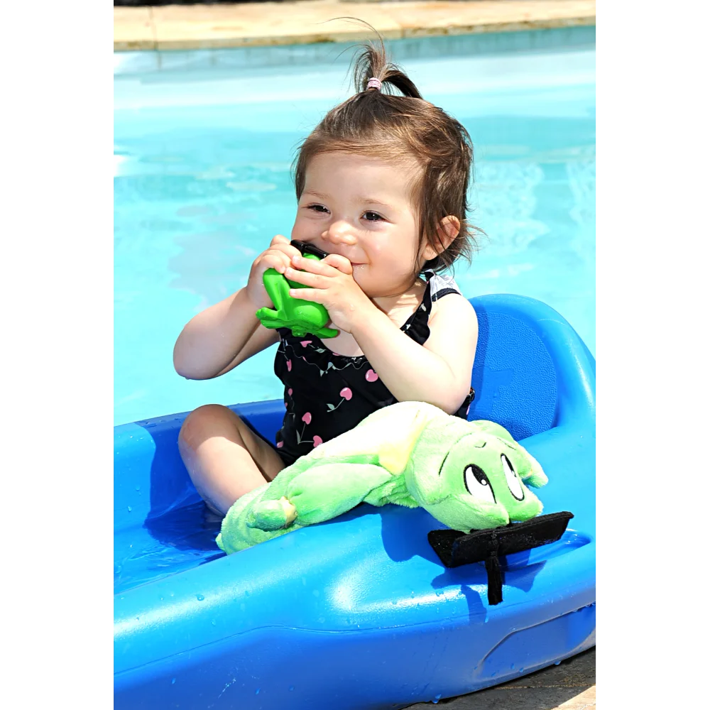 BYFT021074 Freds Squeaking Frog Set of 01 P.webp