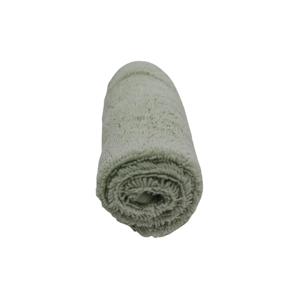 منشفة قطنية فاخرة خضراء من BYFT Home Aura - ناعمة، ماصة، سريعة الجفاف، 550 غرام/متر مربع