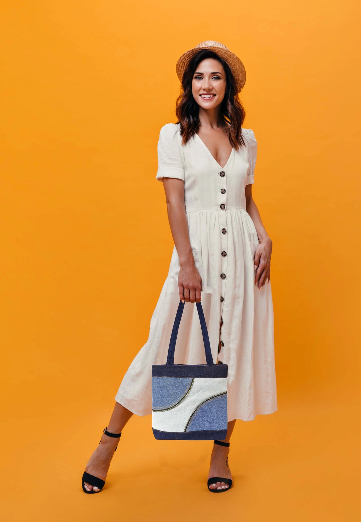 The Purani Jeans Daisy Chain Handbag | Handmade Denim Floral Chain Shoulder Bag