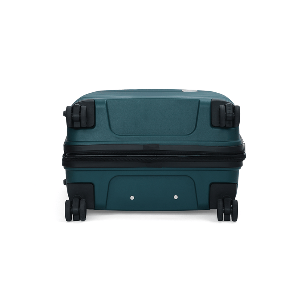 Carlton Focus Rolling Luggage