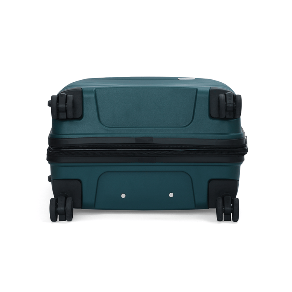 Carlton Focus Rolling Luggage
