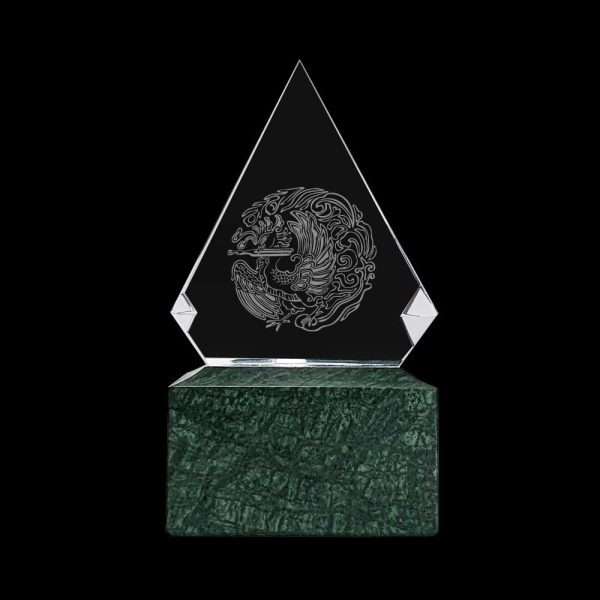 BYFT004201 Diamond Shaped Crystal Awards Transparent and Green Set of 1 B