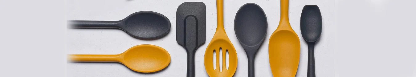 cooking utensils banner