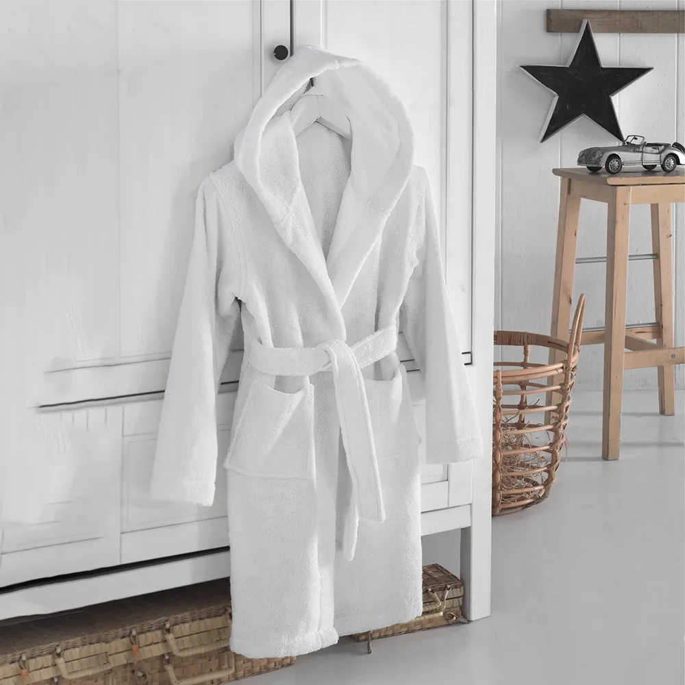 BYFT006568 IRIS BATHROBE White Set of 1 C