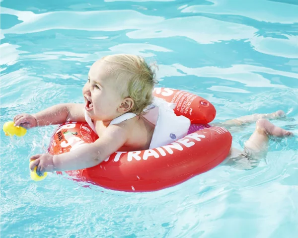 BYFT021077 Fred Swimtrainer 3Month   4Year Red Set of 01 N