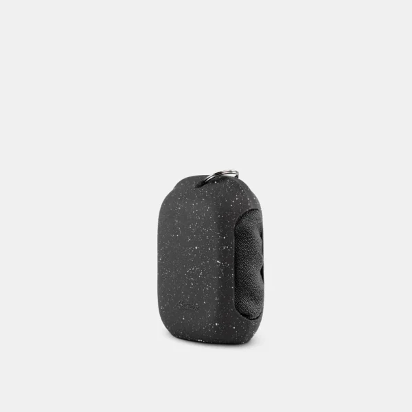 BYFT012148 Matador   NanoDry Trek Towel (Small) Black Granite