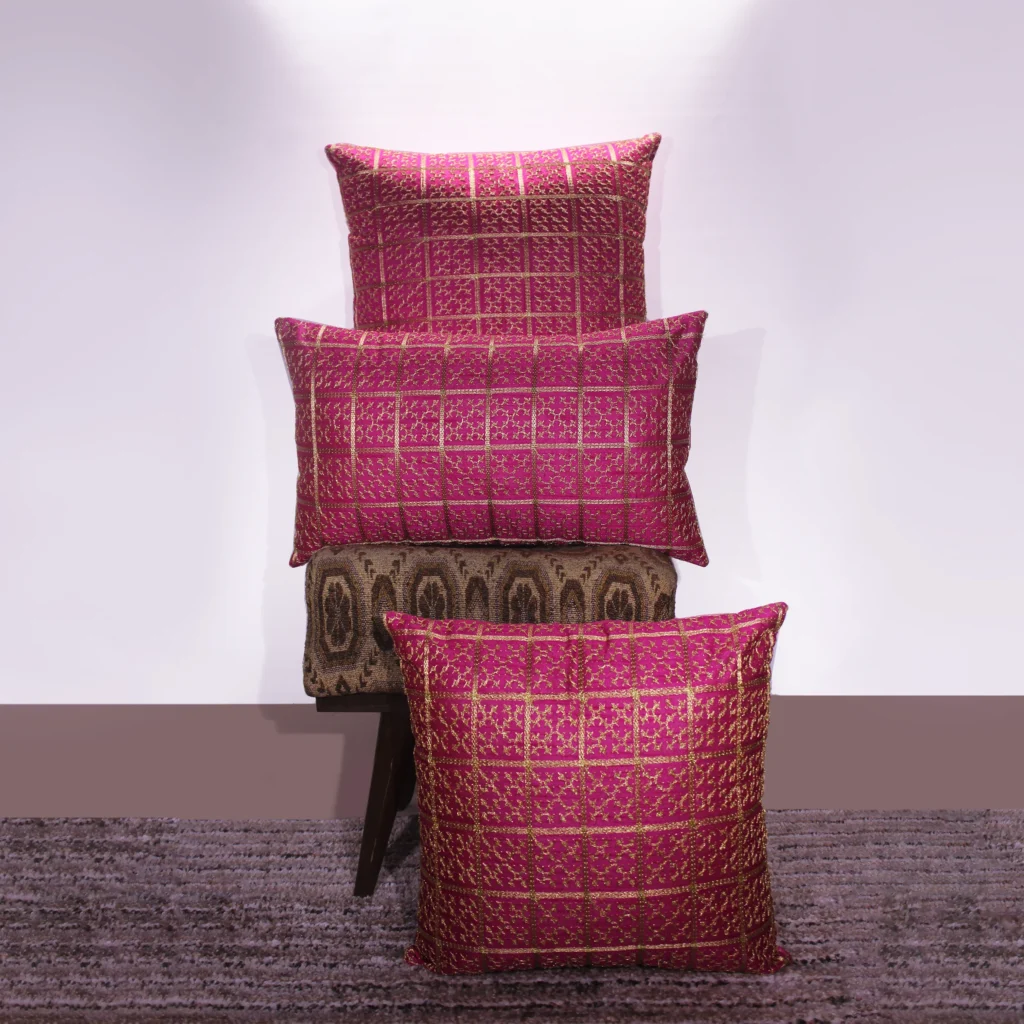 BYFT024163 BYFT Cushion & Cushion Cover 16 x 16 Inch Fuchsia Pink Golden Checks Dupion Silk Set of 02 H