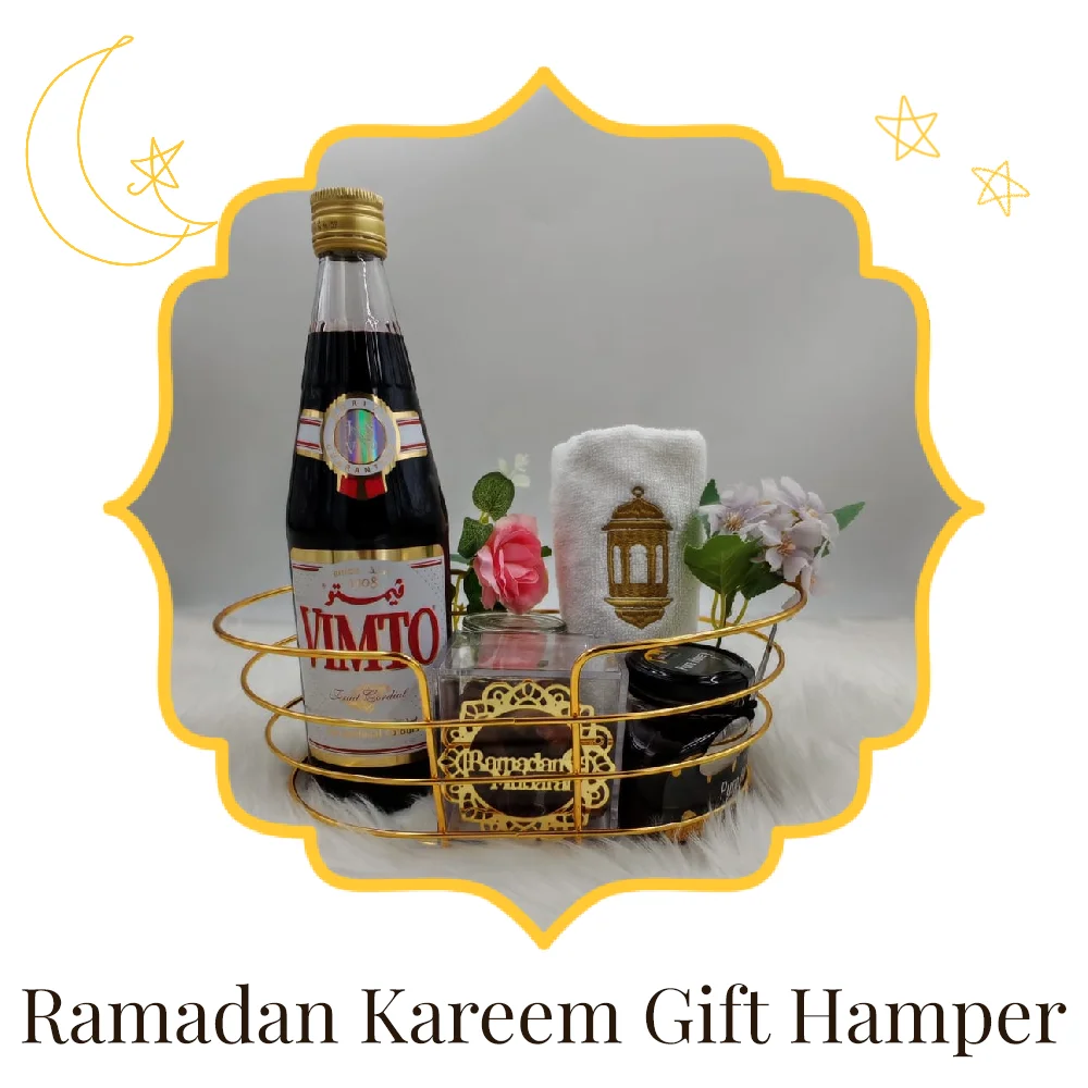 Ramadan kareem gift hamper